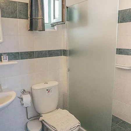 Yannis Maria Apartment *