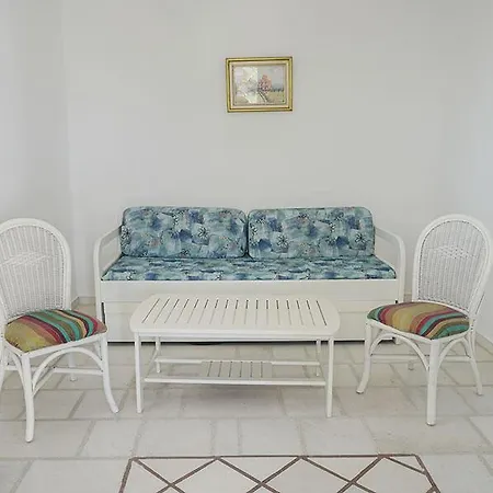 Yannis Maria * Agios Georgios (Antiparos)